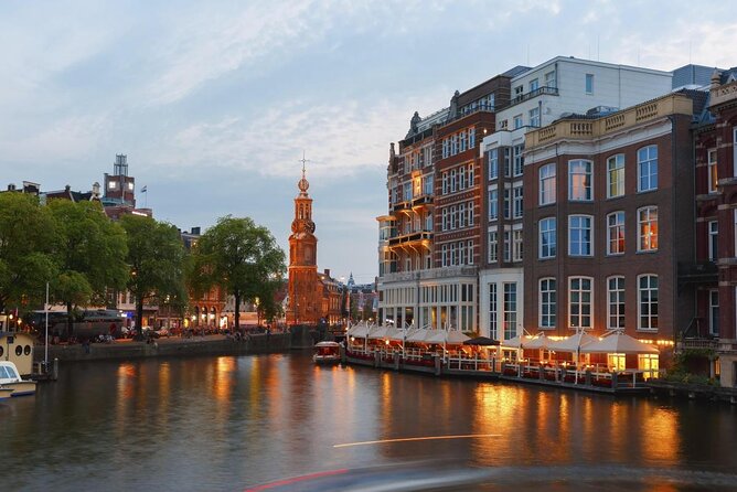 Amsterdam Festival of Lights Cruise by Captain Dave - Why the Festival of Lights works so well from a boat