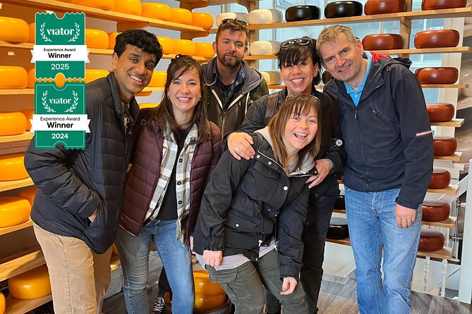 Amsterdam Food and Cultural Tour with Tastings - Dutch monarchy and Amsterdam’s crooked houses
