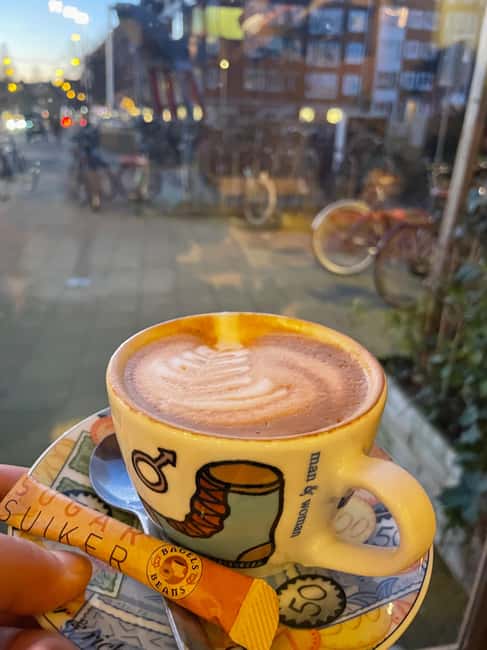 Amsterdam: Food Walking Tour - Finishing at Dam Square