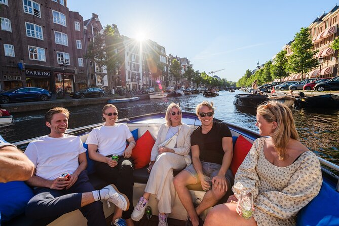 Amsterdam: German-speaking boat trip with bar on board - The Bloemgracht and the Jordaan
