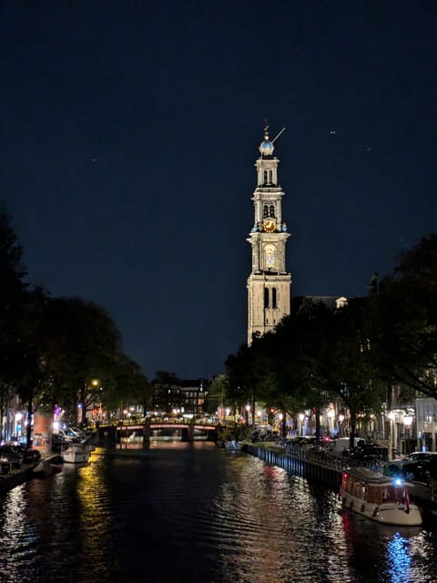 Amsterdam: Ghastly Grachten: ghost stories&dark history tour - Amsterdam after dark, with a darker story