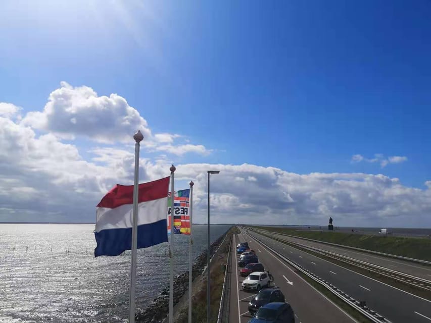 Amsterdam: Giethoorn, Afsluitdijk and Zaanse Schans Day Trip - The Minivan Makes the Distance Manageable