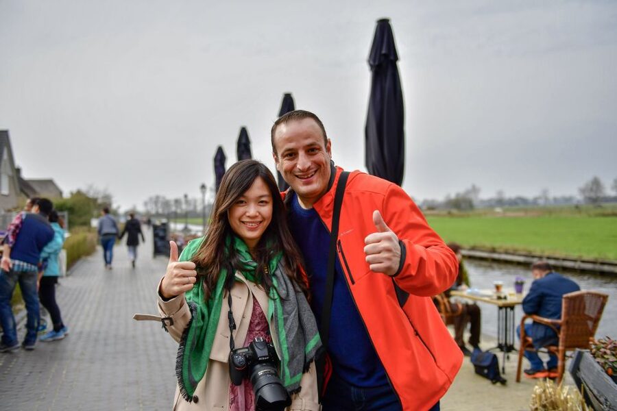 Amsterdam: Giethoorn and Zaanse Schans Windmills Day Tour - Who should book this day trip?