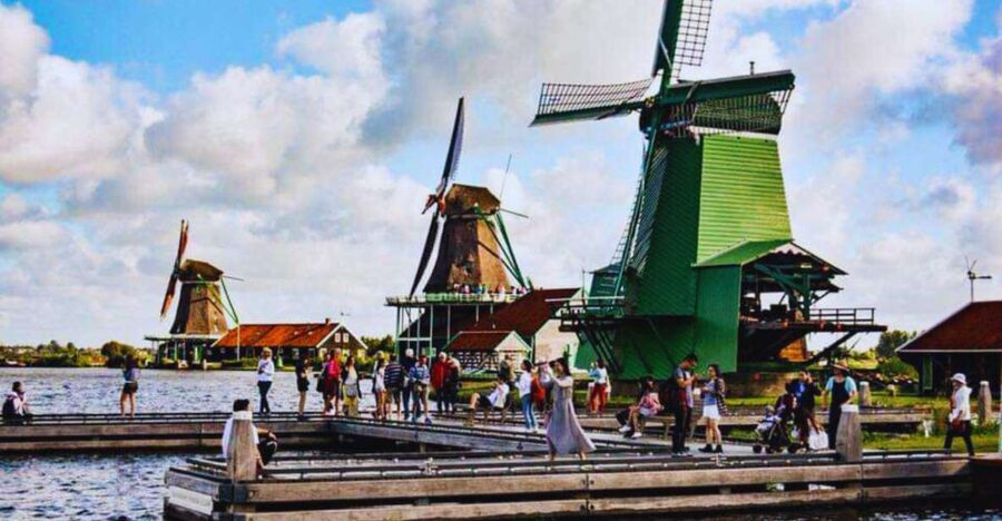 Amsterdam: Giethoorn and Zaanse Schans Windmills Day Tour - Zaanse Schans: windmills, cheese, and wooden shoes