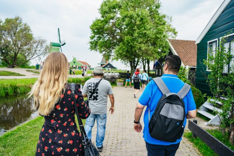 Amsterdam: Giethoorn, Volendam, and Zaanse Schans Tour - How much time do you really get?