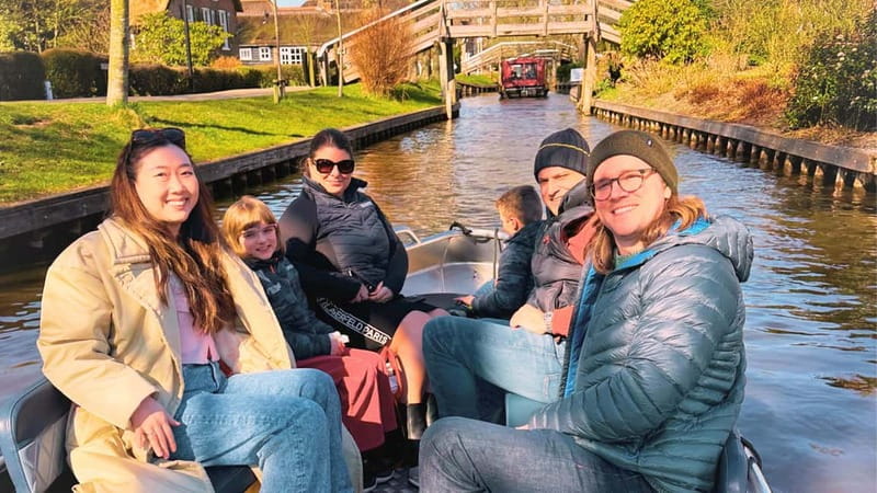 Amsterdam: Giethoorn & Zaanse Schans Small Group Day Trip - FAQ