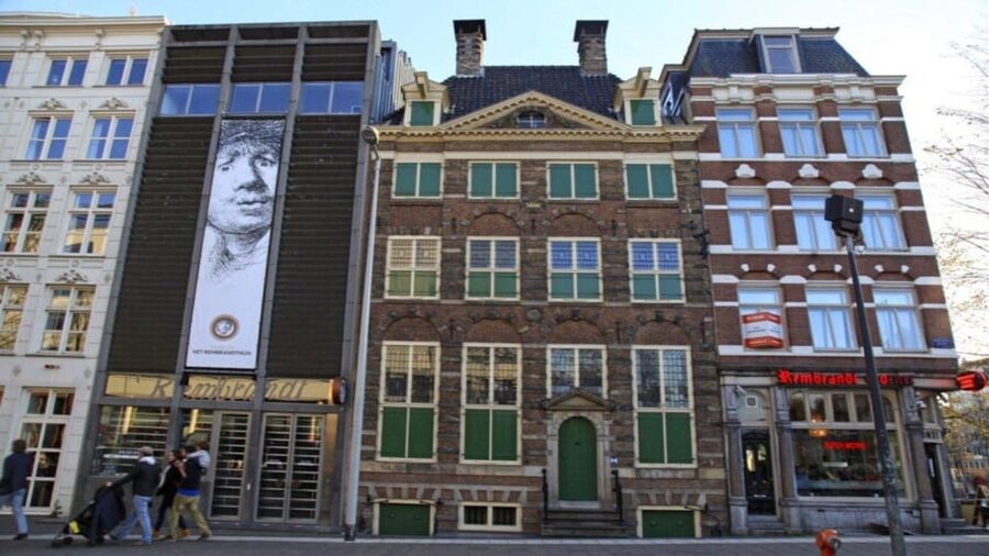 Amsterdam: Guided Anne Frank Small-Group Walking Tour - Rembrandt’s preserved home