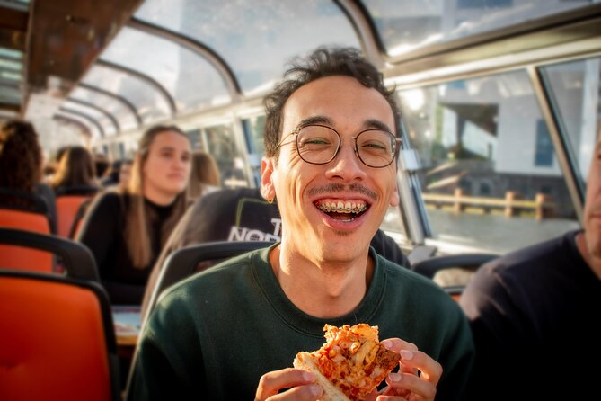 Amsterdam Guided Cruise with New York Pizza, Drinks and Ice Cream - How good is the commentary?