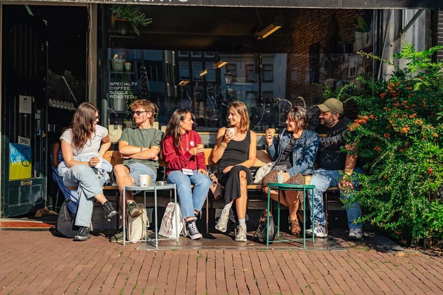 Amsterdam: Guided Cultural Food Tour in German or English - Why food is a smart way to meet Amsterdam
