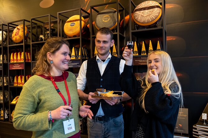 Amsterdam : Guided Cultural Food Tour - Oude Kerk and Amsterdam’s complicated center