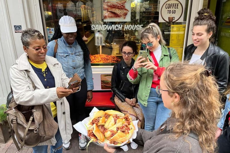 Amsterdam: Guided Food Tour with Tastings - Walking on weekends and in the rain