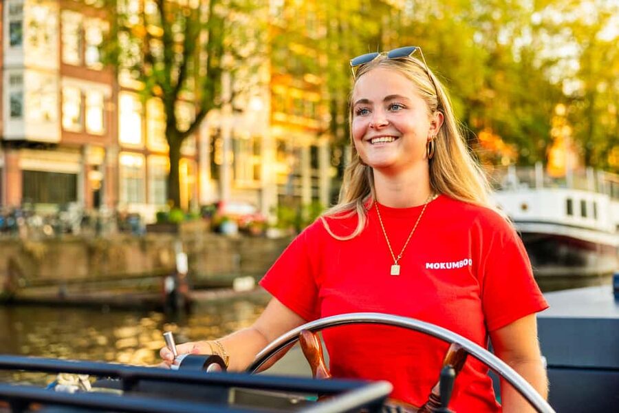 Amsterdam: Guided Open Boat Canal Cruise Including Drink - The Amstel, Magere Brug, and the city’s famous bridges