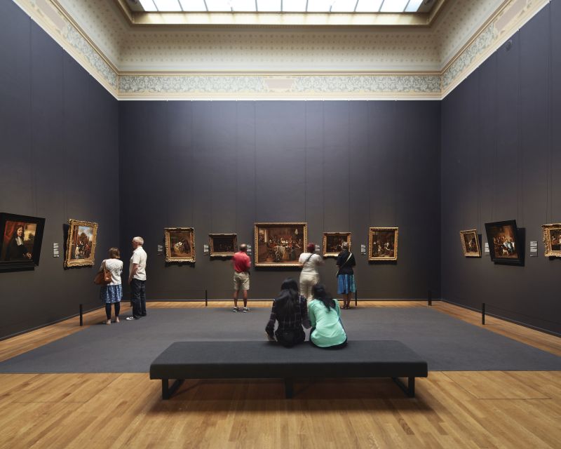 Amsterdam: Guided Rijksmuseum Tour in Spanish - Rembrandt and The Night Watch