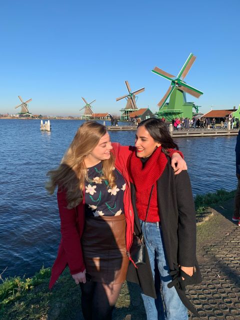 Amsterdam: Guided Zaanse Schans, Windmills & Cheese Tour - Meeting at Stationsplein 4 near Amsterdam Central