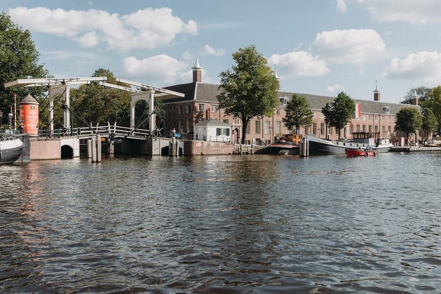Amsterdam: H'ART Museum Entry Ticket - Who will enjoy H’ART Museum most?