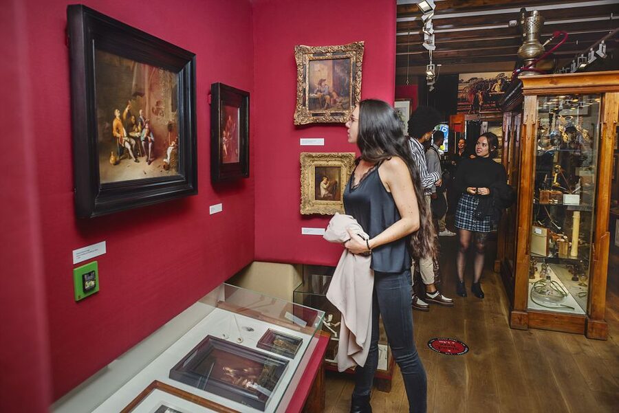 Amsterdam: Hash, Marihuana, and Hemp Museum Entry Ticket - Location, entrance, and planning details