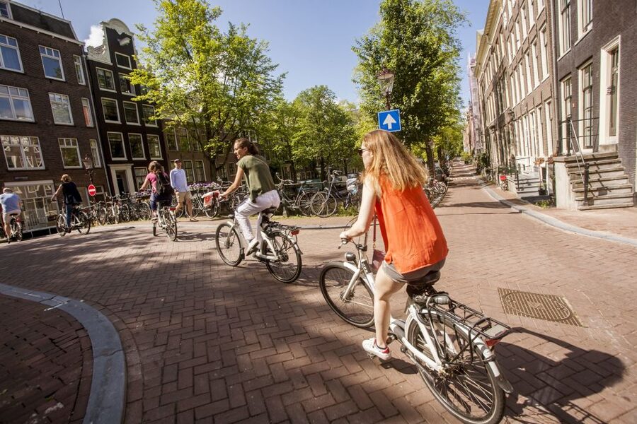 Amsterdam: Hidden Gems & Highlights Guided Bike Tour - Is $44 a Fair Price?