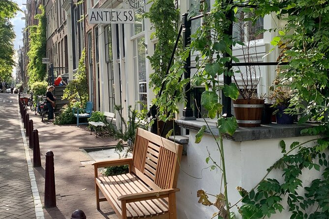 Amsterdam: Hidden Gems Walking Tour in German - Starting at Anne Frank Monument