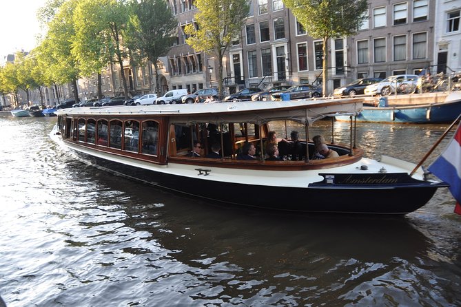 Amsterdam: High Tea Cruise - Through the UNESCO canal belt