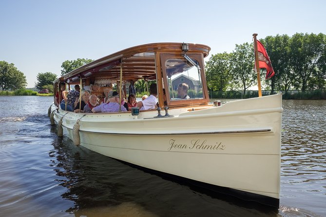 Amsterdam: High Tea Cruise - Along the Amstel River toward Skinny Bridge