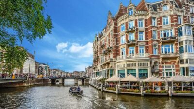 Highlights & Hidden Gems Private Walking Tour