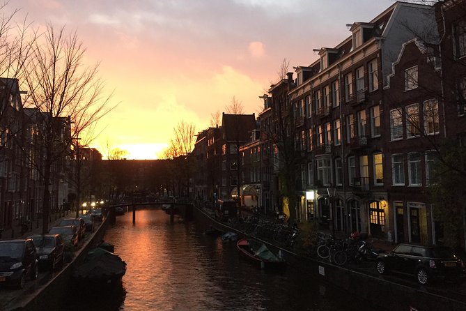 Amsterdam Highlights Walking Tour: Small Group Experience - Begijnhof, hidden worship, and quieter Amsterdam