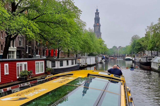Amsterdam: Historic City Sightseeing Canal Cruise - Commentary is the deciding factor