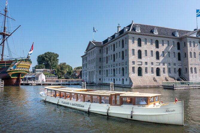 Amsterdam Historic Tour On Classic Saloon Boat - Looking through Amsterdam’s curved bridges