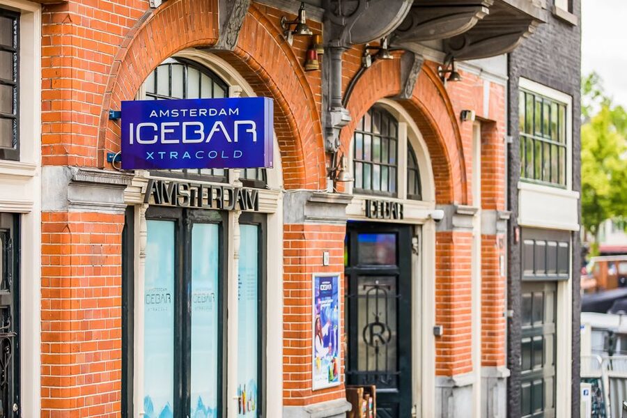 Amsterdam: Icebar Entry Ticket with 3 Drinks - Key points to know before you book