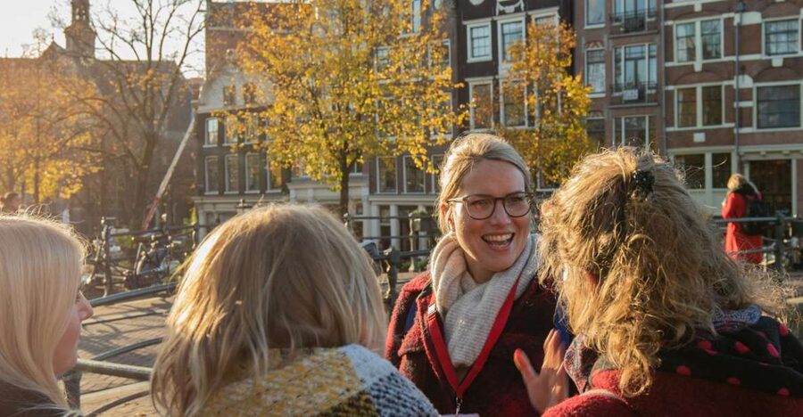 Amsterdam: Jordaan District Tour with a German guide - What the German guide adds