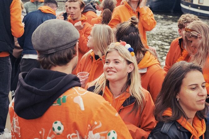 Amsterdam King’s Day Boat Party with Unlimited Drinks 2026 - What unlimited drinks include
