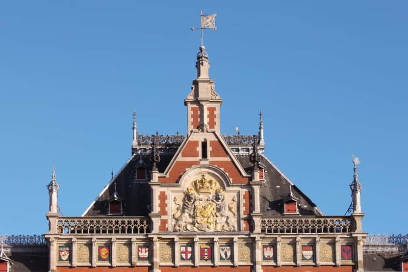 Amsterdam: Layover Flight Private Guided Tour (3h or 5h) - The Flower Market adds color without taking all day