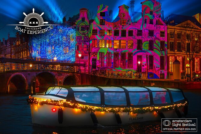 Amsterdam Light Festival: Canal Cruise + Bite & Unlimited Drinks - Choosing the drinks and snack upgrade