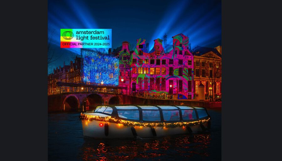 Amsterdam: Light Festival Cruise With Drinks & Snacks - Brouwersgracht and Haarlemmersluis