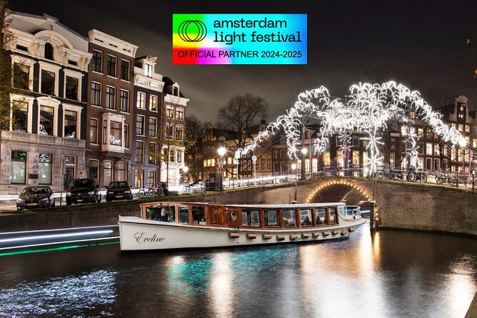 Amsterdam Light Festival: Heated Boat Cruise + Hot Drinks & Bite - The guide can make or break the ride