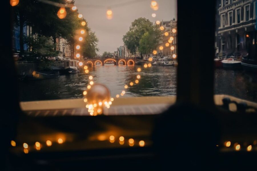 Amsterdam: Light Festival Heated Cruise w/ Drinks & Snacks - Magere Brug and the eastern canal views