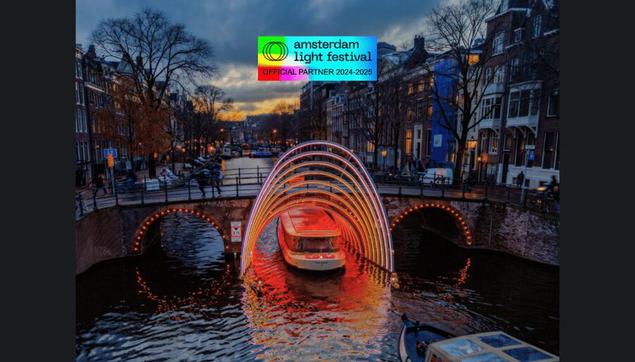 Amsterdam: Light Festival Heated Cruise w/ Drinks & Snacks - The Nine Streets and Leidsegracht