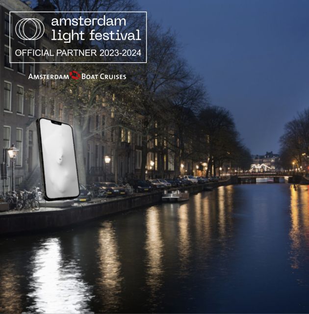Amsterdam Light Festival Live Commentary & Optional Drinks - The IJ River gives you room to see Amsterdam