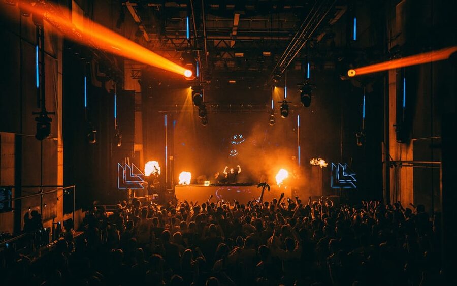 Amsterdam: Nightlife Scene 1, 2, or 3-7 Day Ticket - Holland Casino gives you an easy first stop