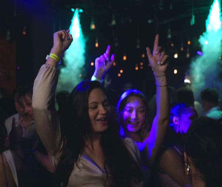 Amsterdam: Nightlife Scene 1, 2, or 3-7 Day Ticket - Hard Rock Cafe and the best drink value