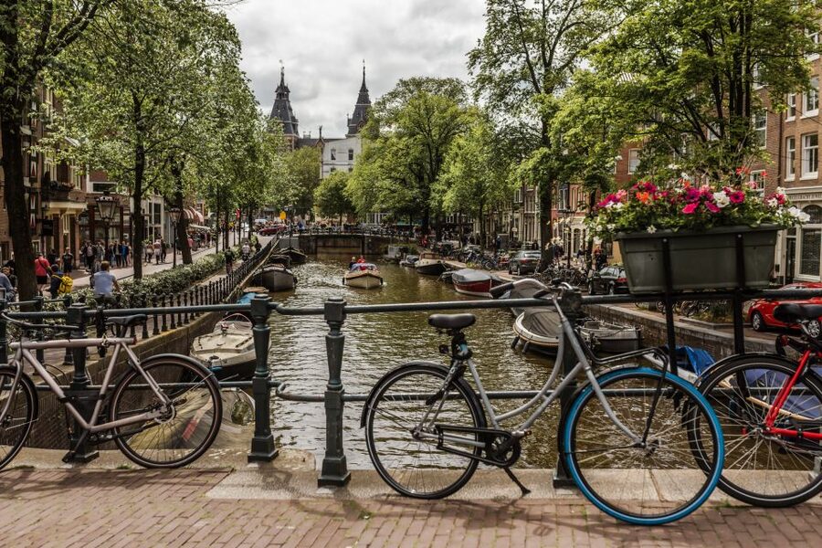 Amsterdam: Off-the-Beaten-Track Neighborhoods Private Tour - A quiet canal walk and the 1792 windmill