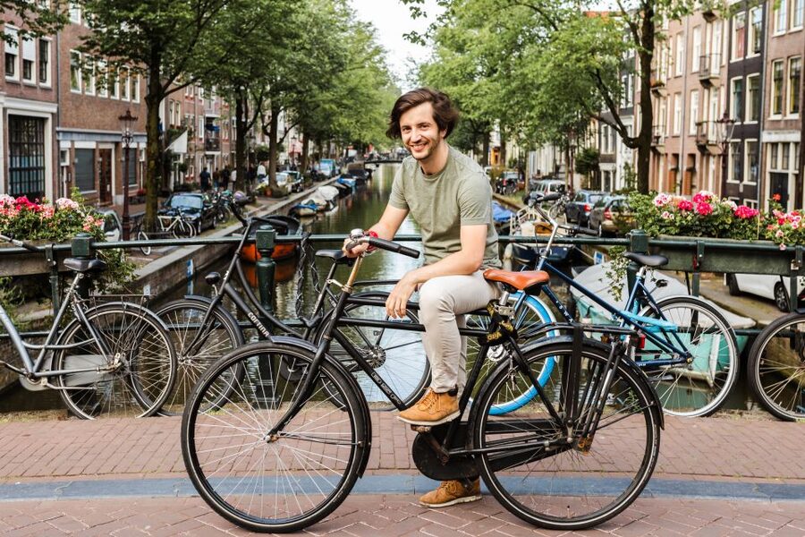 Amsterdam: Off-the-Beaten-Track Neighborhoods Private Tour - Jordaan and De 9 Straatjes