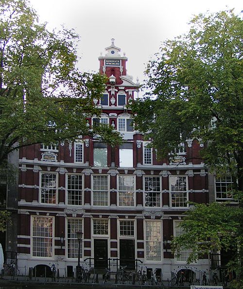 Amsterdam Old City Private Walking Tour - The former Jewish District and Amsterdam’s difficult past