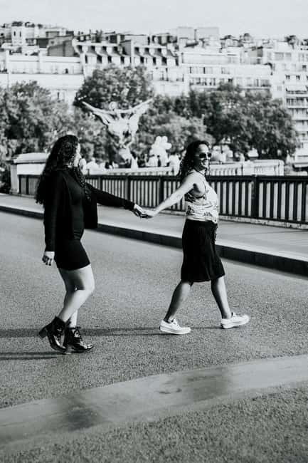 Amsterdam: Particular Photo Session - The Meeting Points and Practical Timing