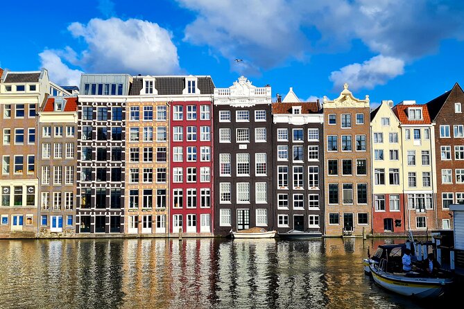 Amsterdam Pedicab City Tour (2 hours) - Museumplein and the Rijksmuseum passage