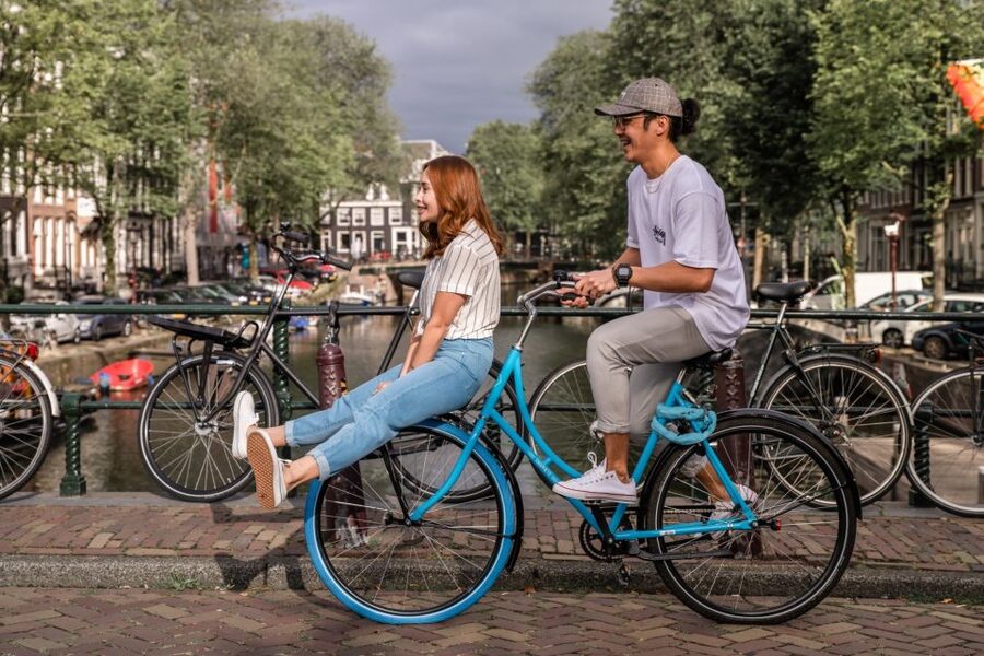 Amsterdam: Personal Travel & Vacation Photographer - A private photo walk shaped around your Amsterdam plans