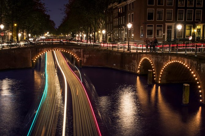 Amsterdam Photography Masterclass - Private Photography Lesson - Voetboogstraat and the Begijnhof setting