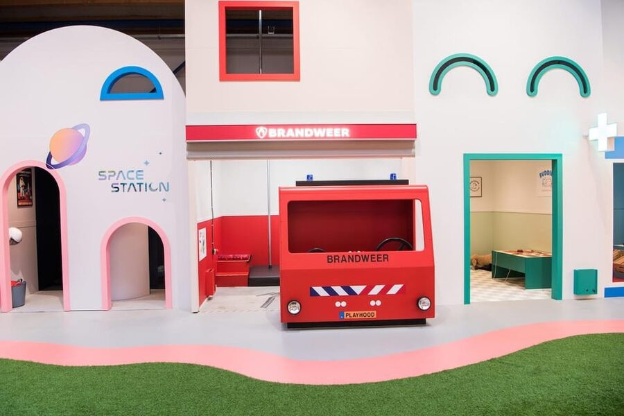 Amsterdam: Playhood Entry Ticket - Who will enjoy Playhood most