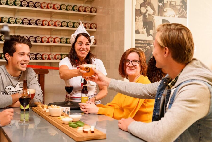 Amsterdam: Premium Henri Willig Cheese Tasting Experience - The hosts make or break the hour