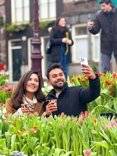 Amsterdam: Premium Tulip Boat Canal Tour - Anne Frank House and the Amstel River